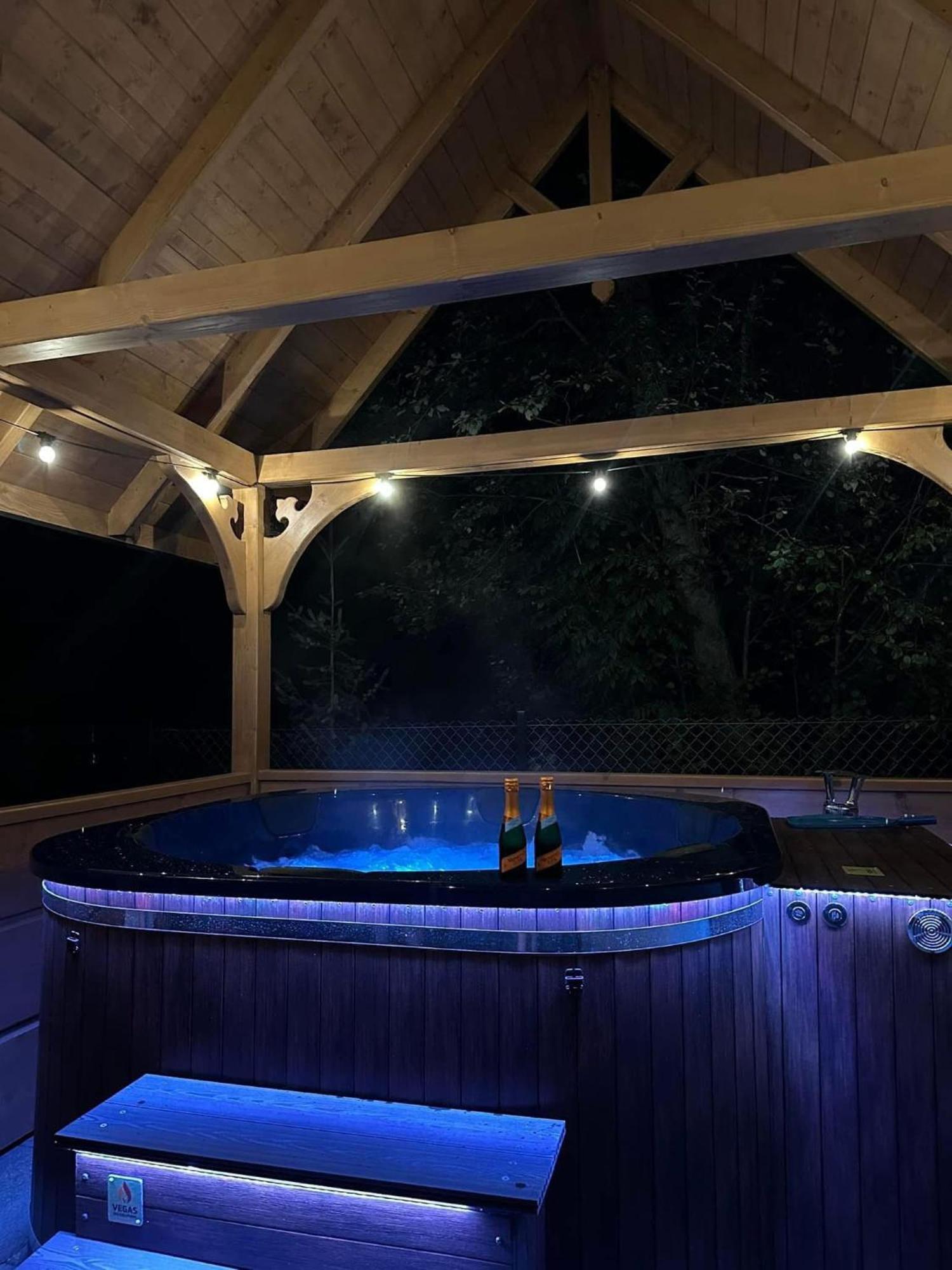 Domki Gawra Z Jacuzzi Zakopane Extérieur photo
